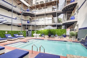 Pool - Blueground | Downtown Austin, pool, nr Congress Ave (Austin)