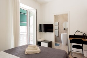 2 bedrooms, travel cot, Internet, bed sheets - Cielo D'Alcamo downtown - White Mulberry (Alcamo)