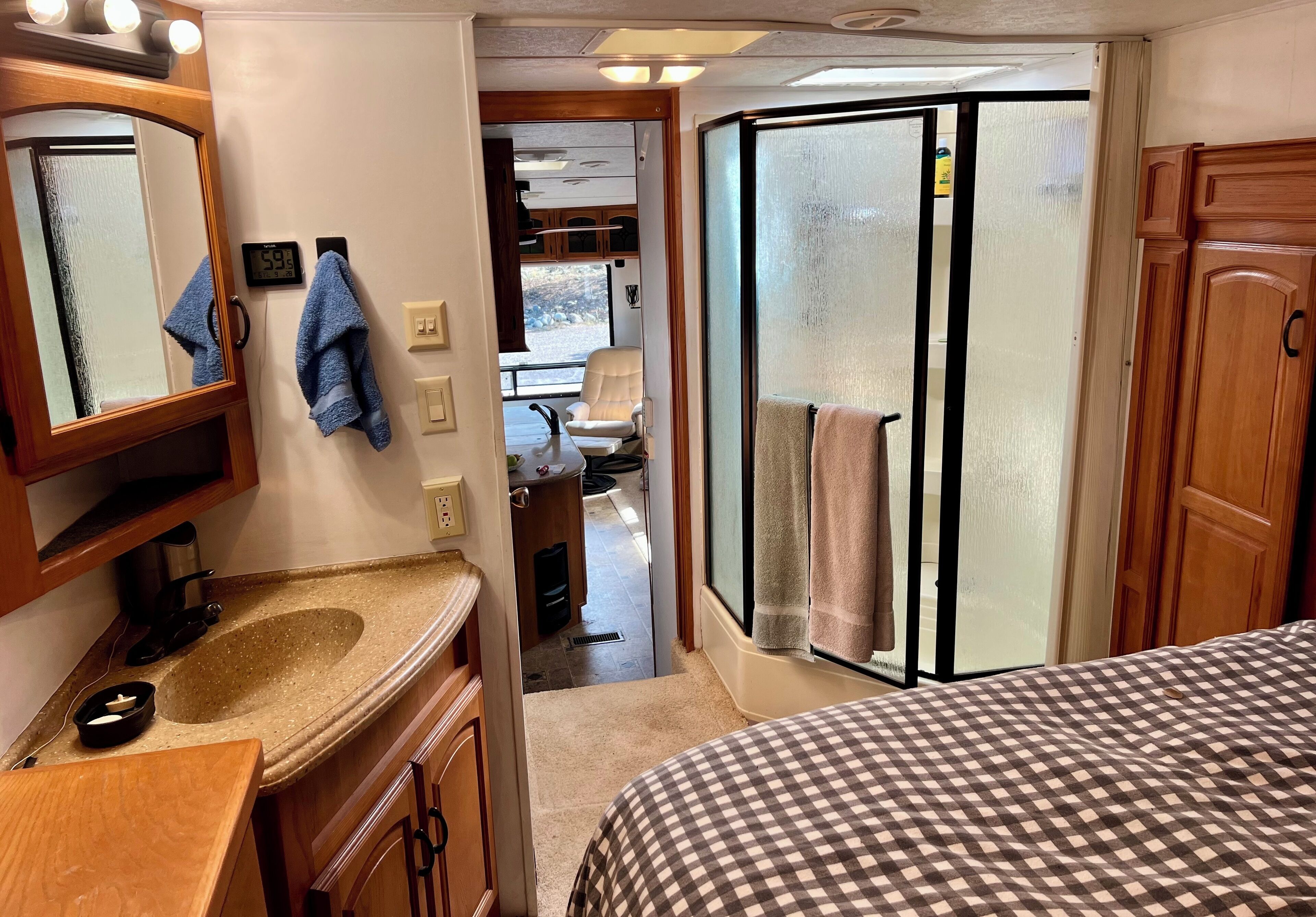 1 habitación, wifi y ropa de cama 