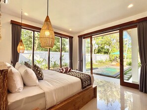 Luxury Villa, 2 Bedrooms, Pool View, Garden Area