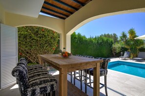 Outdoor dining - Villa Artemis by Ezoria Villas (Paphos)