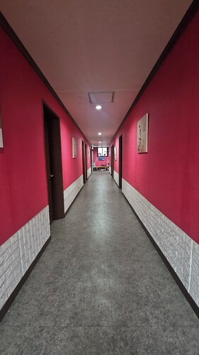 Samwoojang Motel