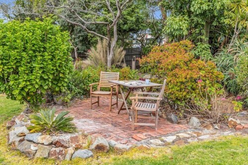 East Of Eden: Pet friendly