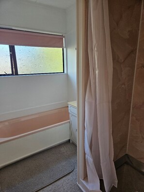 Shower - Gravitate to Greytown (Greytown)