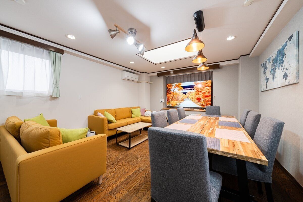 Host profile image