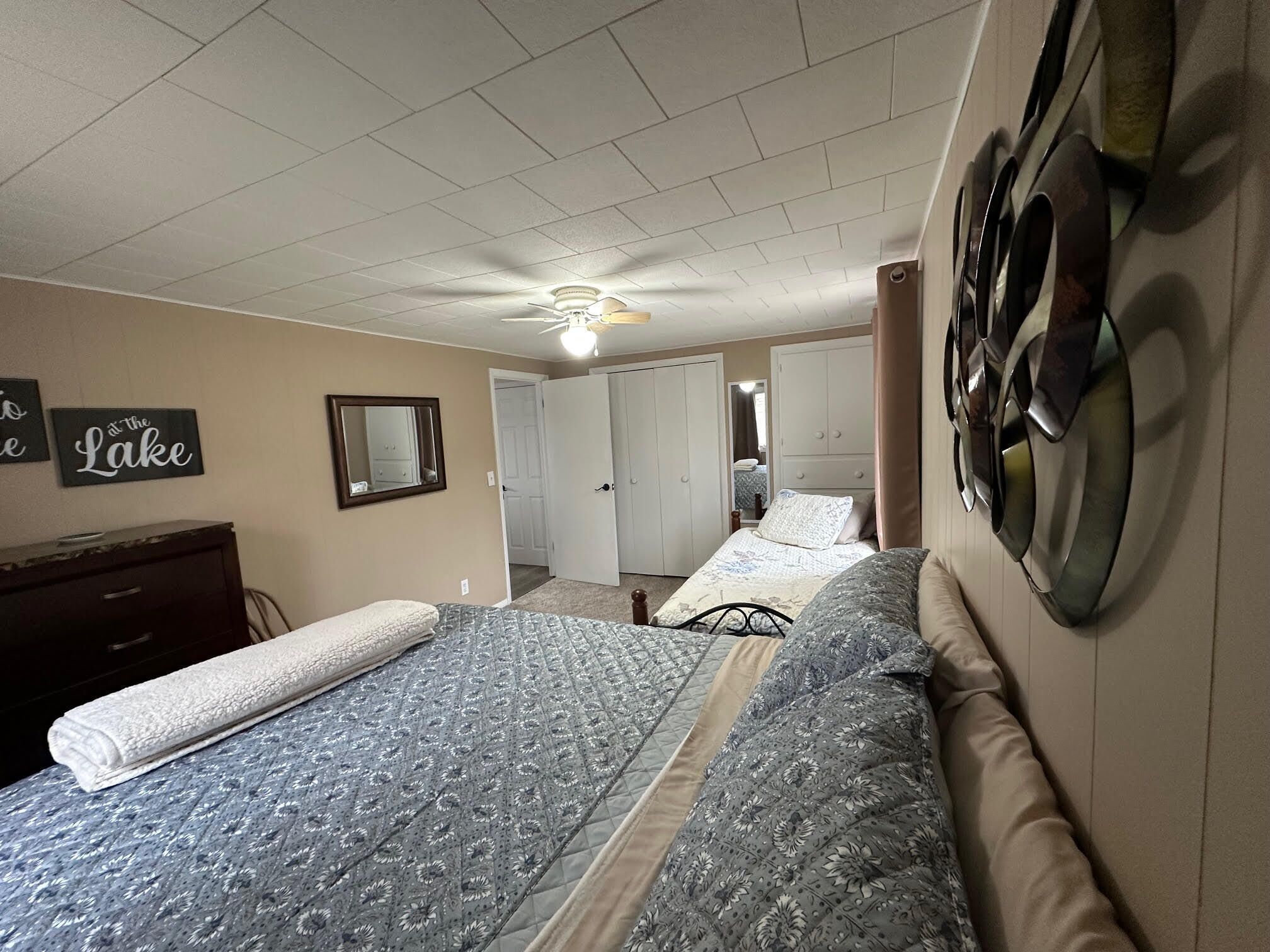 2 habitaciones, wifi, ropa de cama y acceso para silla de ruedas 