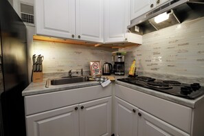 Mikrobølgeovn og kokeplater