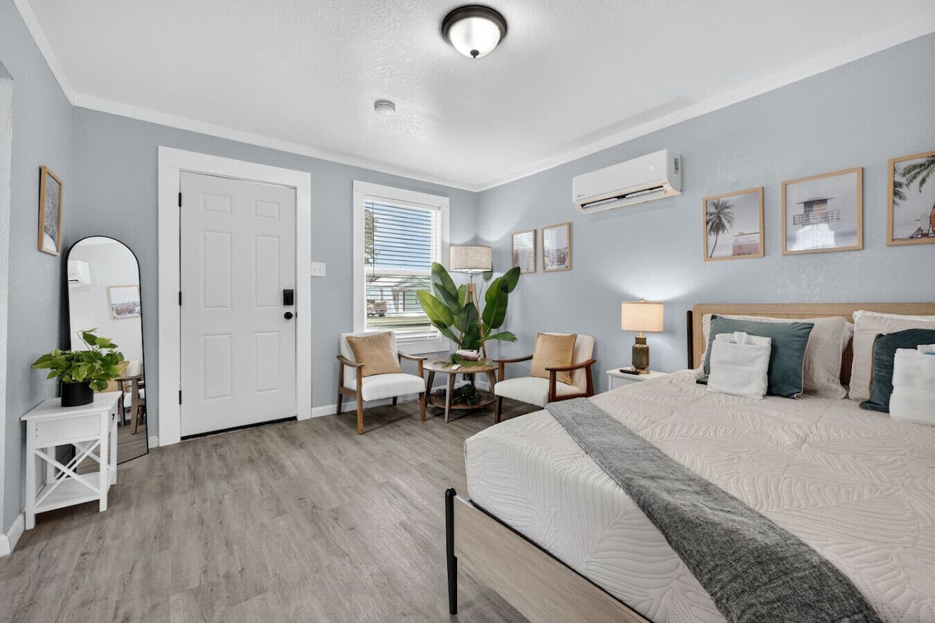 Internet, bed sheets