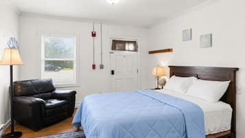 1 dormitorio, tabla de planchar con plancha, wifi gratis y ropa de cama