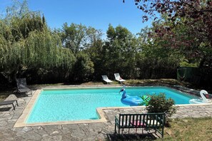 Piscine intérieure