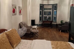 5 habitaciones, wifi y ropa de cama 