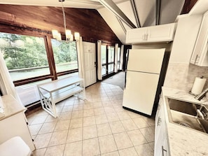 Microwave, oven, stovetop