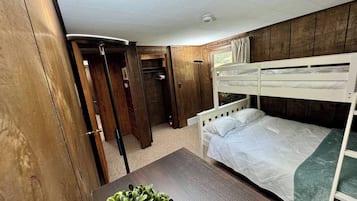 2 quartos, Wi-Fi de cortesia, roupa de cama