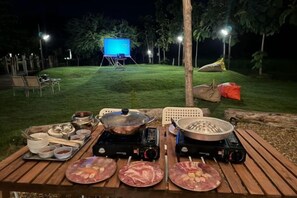 Unclassified image, 3 of 24, button - Khao Poon Camping (Kanchanaburi)