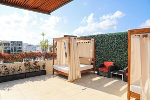 Apartment, 1 Bedroom, Balcony, City View | 2 bedrooms - 50 Suites Double Queen (Playa del Carmen)