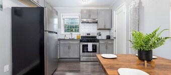 Nearest to Blue Back Square - Affordable w/ KING Bed