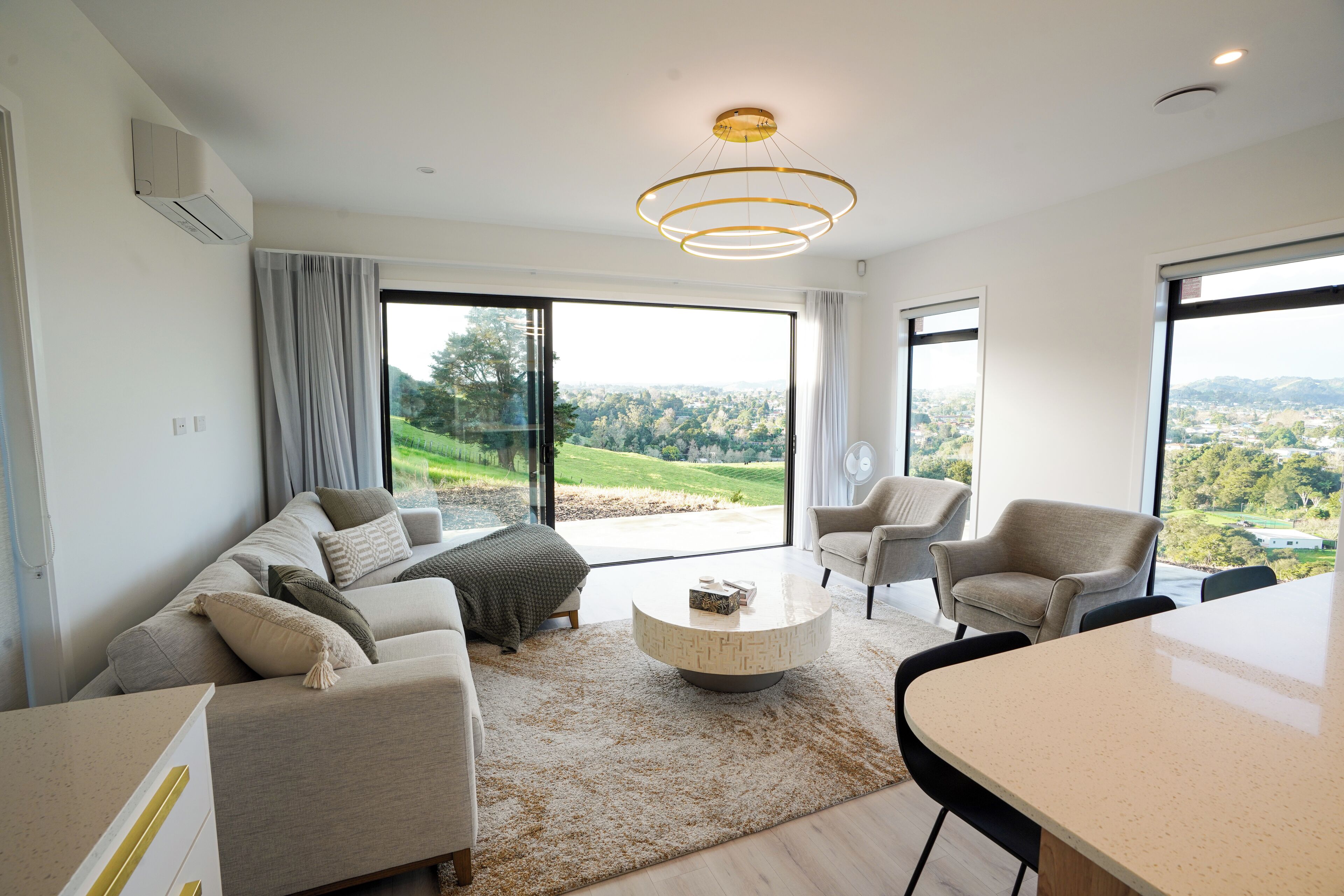 客房服务 - 用餐