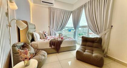 ICC Luxury Suites By Grab A Stay