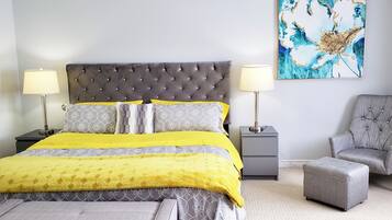 3 bedrooms, iron/ironing board, travel crib, free WiFi