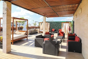 Apartment, 1 Bedroom, Balcony, City View | Terrace/patio