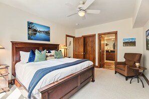 3 bedrooms, desk, iron/ironing board, WiFi