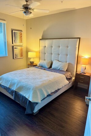 1 chambre, fer et planche à repasser, Wi-Fi, draps fournis