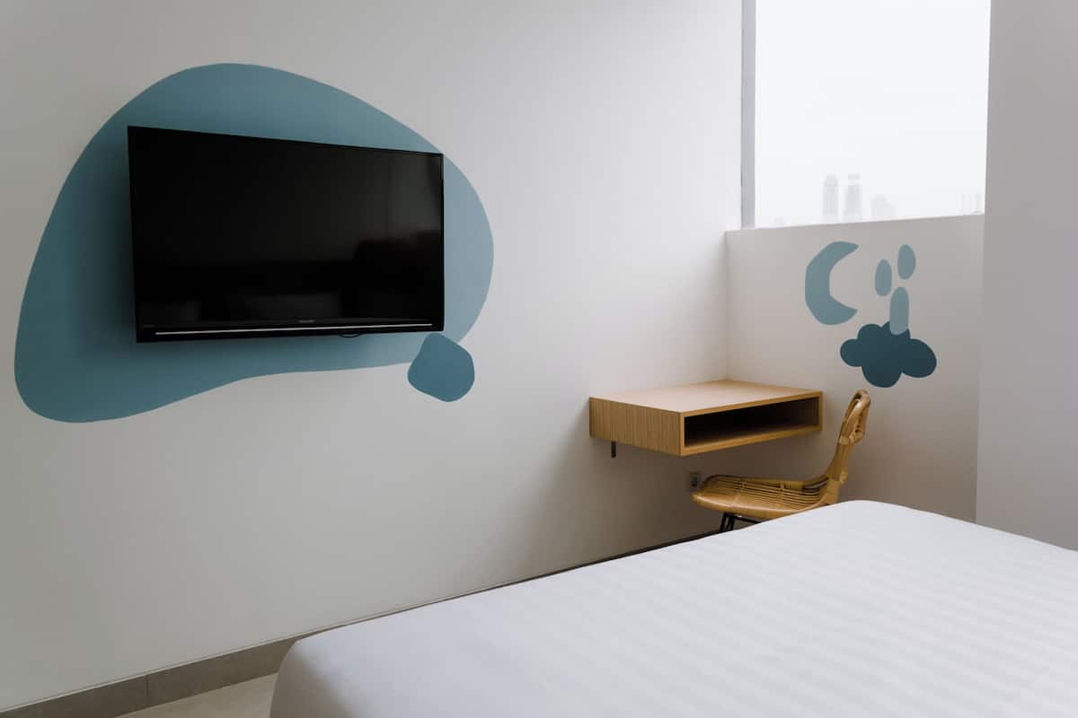 Deluxe Double Room, City View | Free WiFi