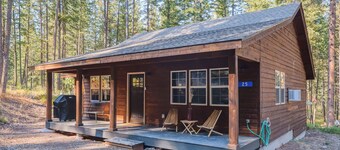 The Trailhouse - 2 bedroom woodland cabin