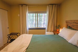 2 bedrooms, WiFi, bed sheets