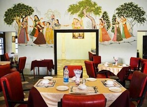Desayuno para llevar gratuito y diario