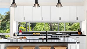 Fridge, microwave, dishwasher, coffee/tea maker