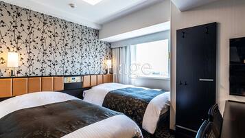 Standard Twin Room | Desk, iron/ironing board, free WiFi