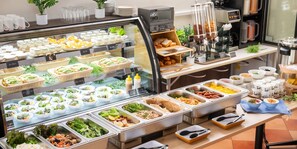 Café da manhã com buffet todos os dias mediante uma taxa