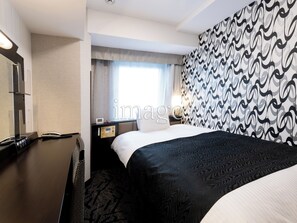 Single Room | Desk, iron/ironing board, free WiFi