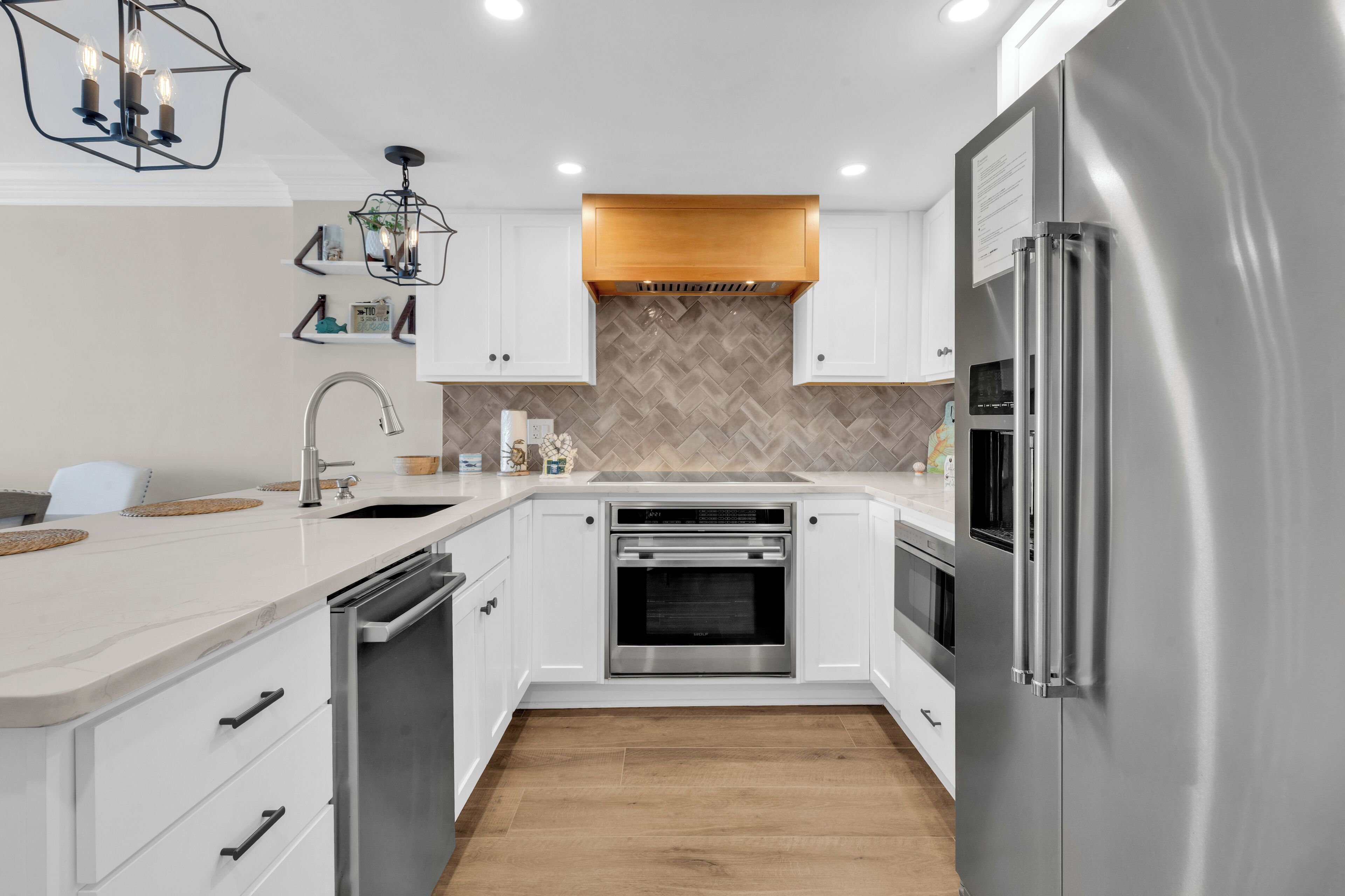 Signature-Apartment, 2 Schlafzimmer, Balkon, Meerblick | Eigene Küche