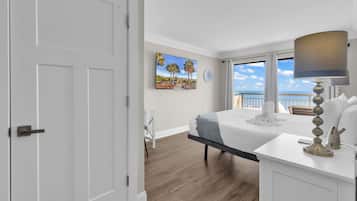 Signature Condo, 2 Bedrooms, Balcony, Ocean View | Individually decorated, individually furnished, iron/ironing board