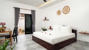 Deluxe Double Room, 1 King Bed, Balcony, Pool View - Visak Pool Villa  (Siem Reap)