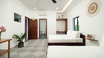 Deluxe Twin Room, 1 Bedroom | Free WiFi