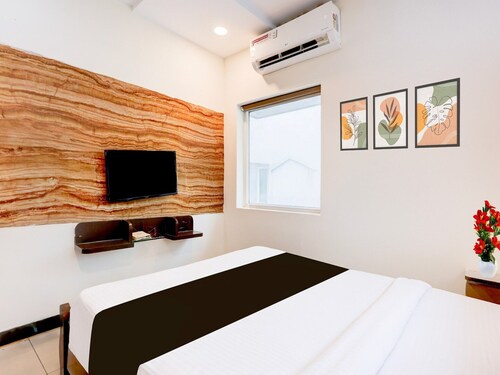 Super Hotel O MG Road Formerly Aditi