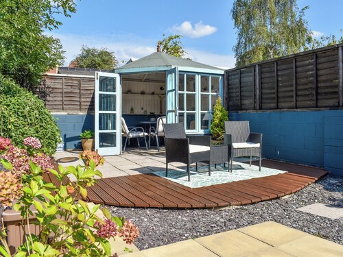 3 bedroom accommodation in Abergavenny