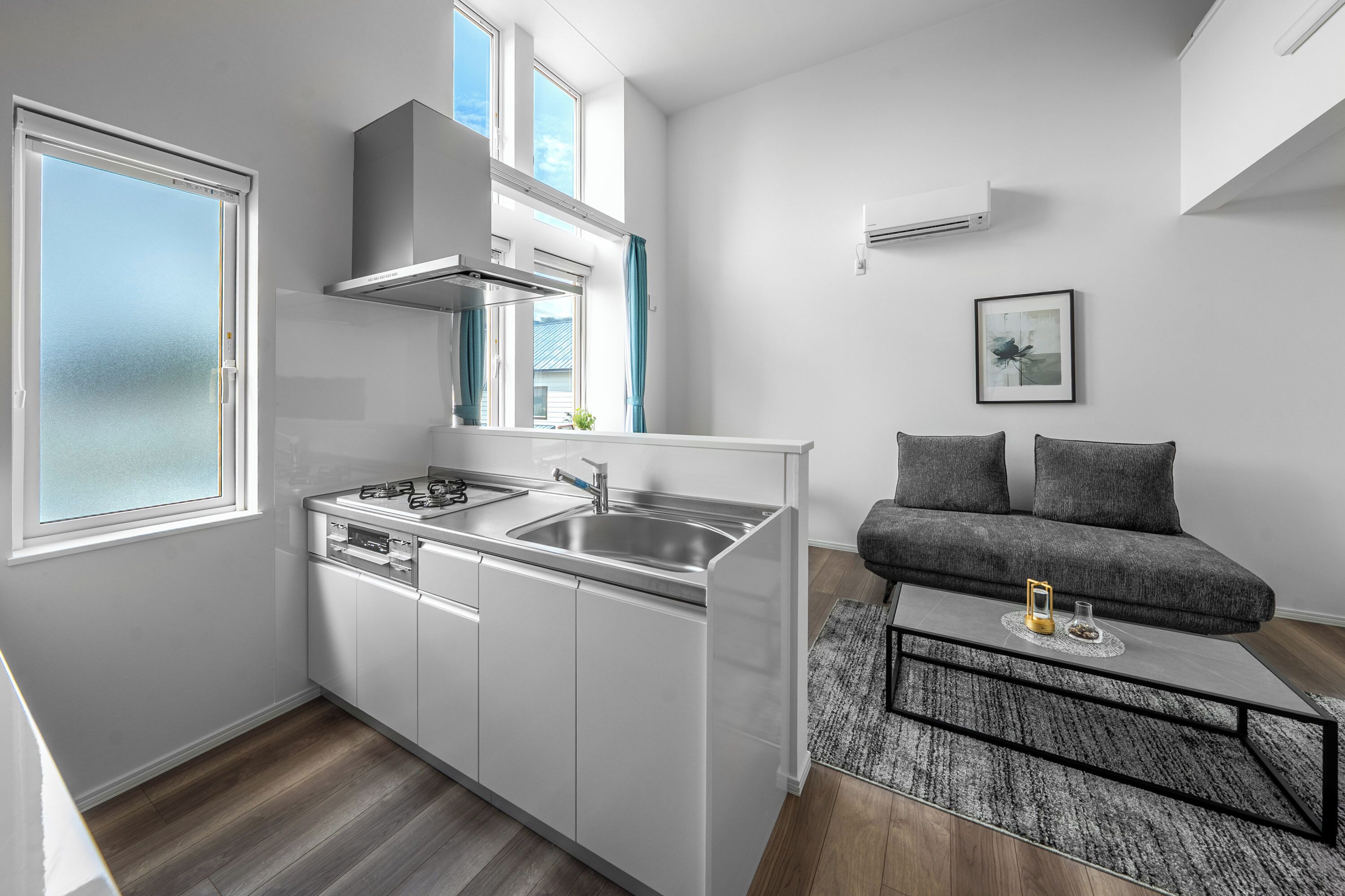 Fridge, microwave, stovetop, toaster