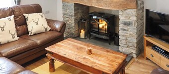 2 bedroom accommodation in Llanfyrnach