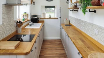 Dishwasher, highchair