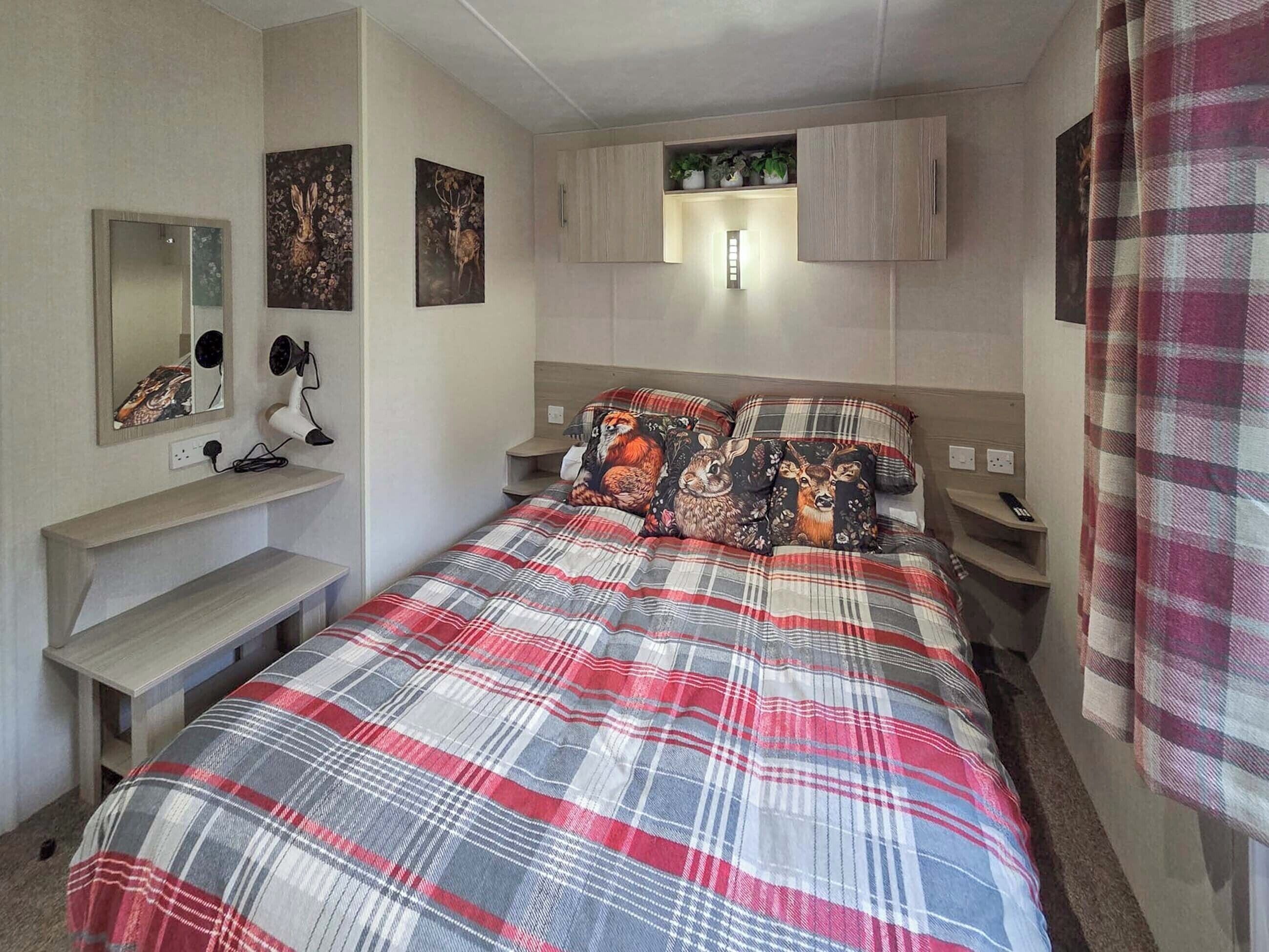 2 bedrooms, free WiFi