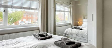 4 bedrooms, free WiFi