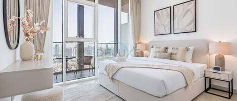 1 bedroom, in-room safe, iron/ironing board, free WiFi