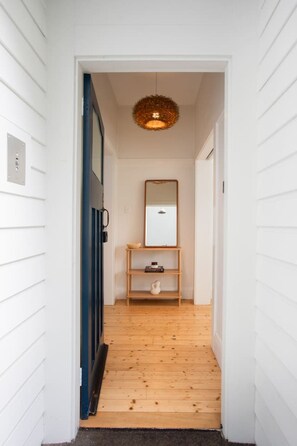 Unclassified image, 2 of 36, button - Designer 3BR garden apartment + free secure parking (Paddington)
