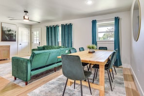 Dining - 12 Mi to BOK Center: Pet-Friendly Home w/ Yard! (Tulsa)
