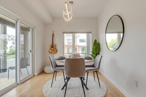 Dining - Private Rooftop w/ 360-Degree View: Denver Home (Denver)