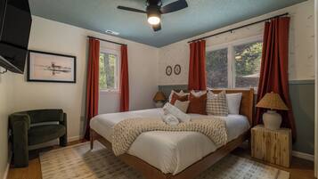 7 slaapkamers, een strijkplank/strijkijzer, gratis wifi, beddengoed